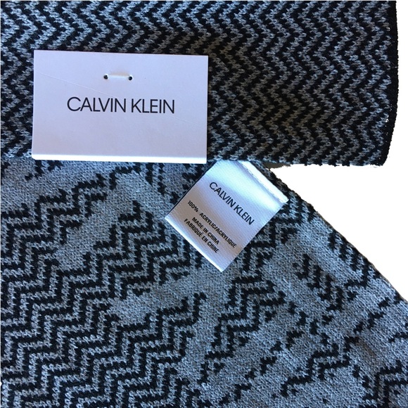 Calvin Klein Premium Scarf Professional With Brand Detailing 68” In Length NEW - Picture 5 of 9